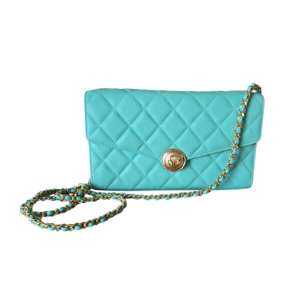 vintage ST. JOHN HANDBAG retail 330.00