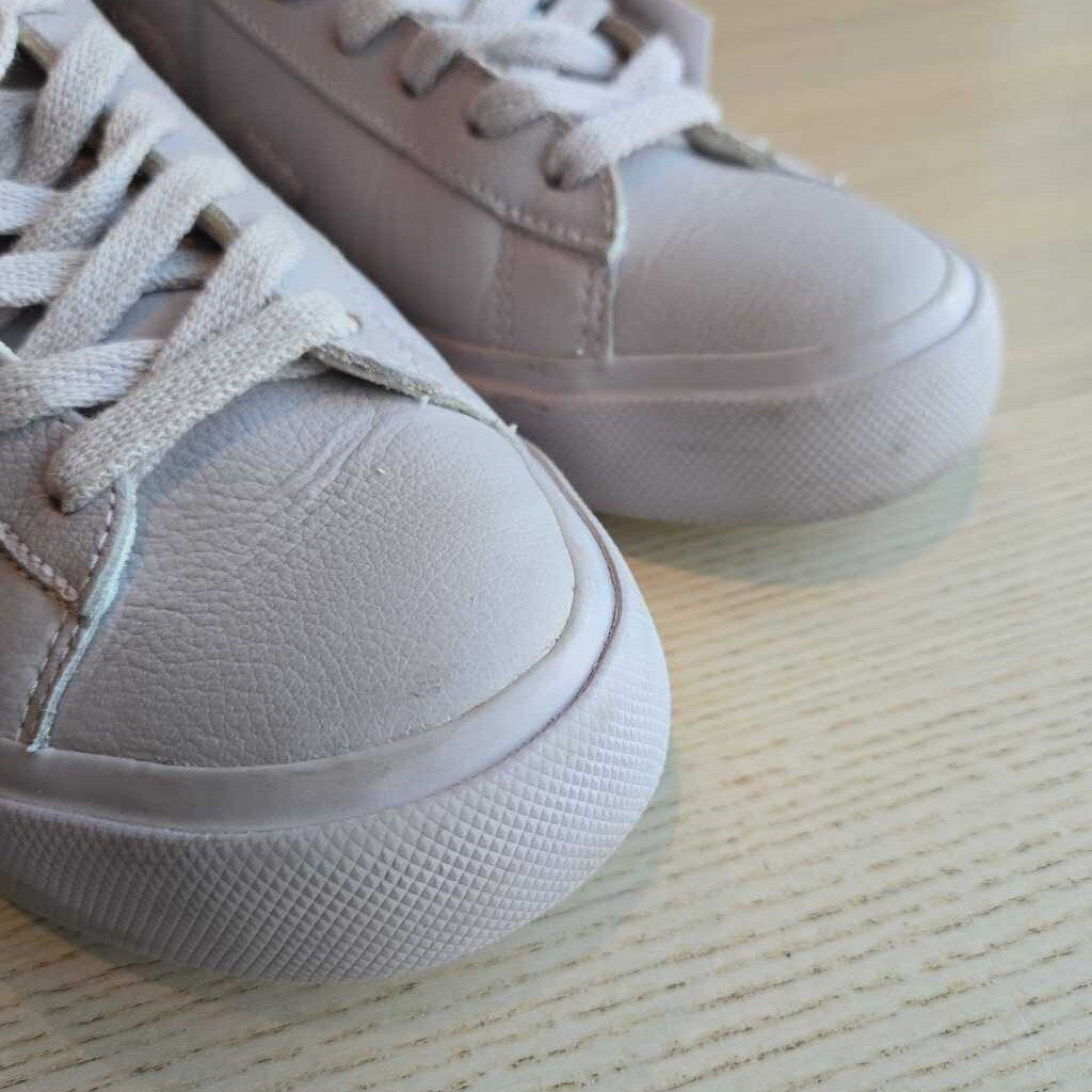 VEJA SZ 8 retail 175.00