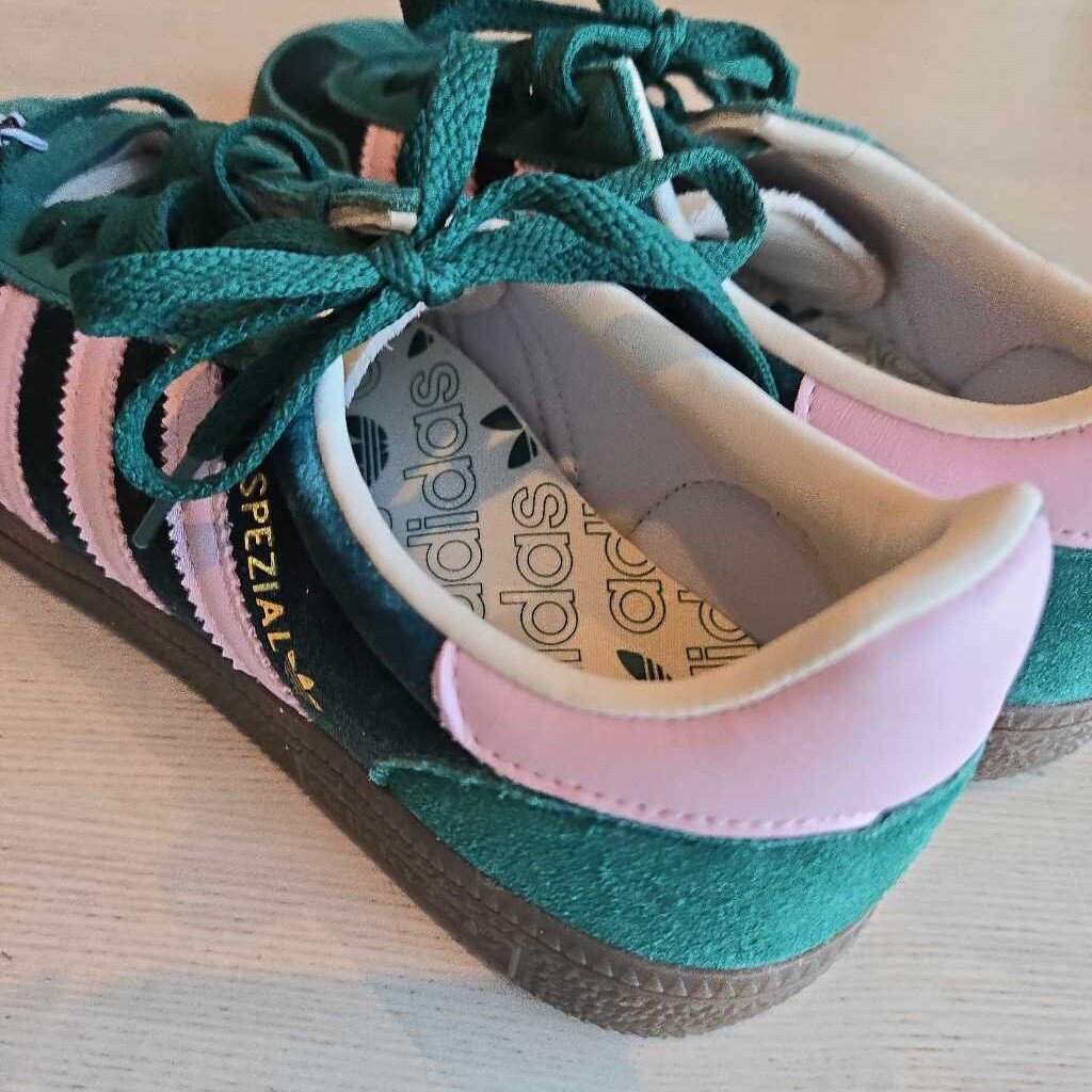 ADIDAS GAZELLE SZ 7