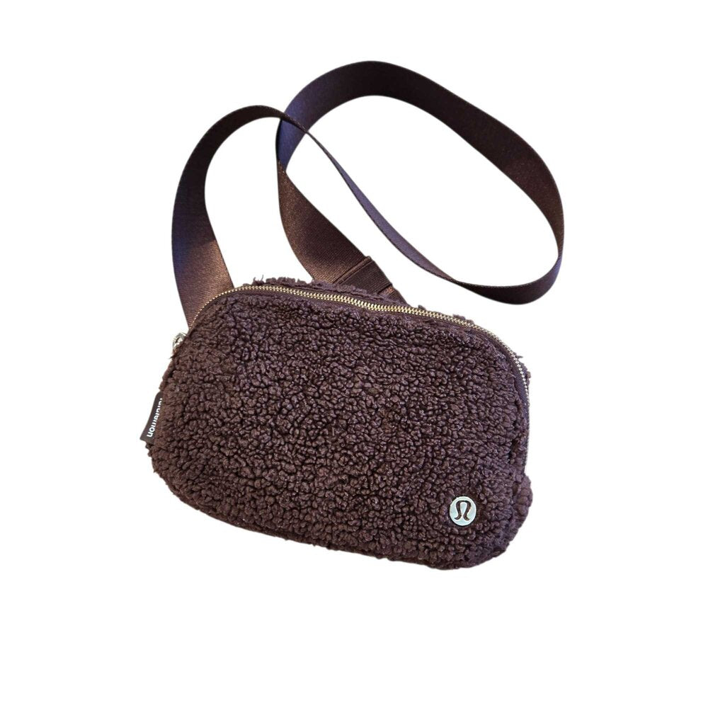 LULULEMON SLING BAG