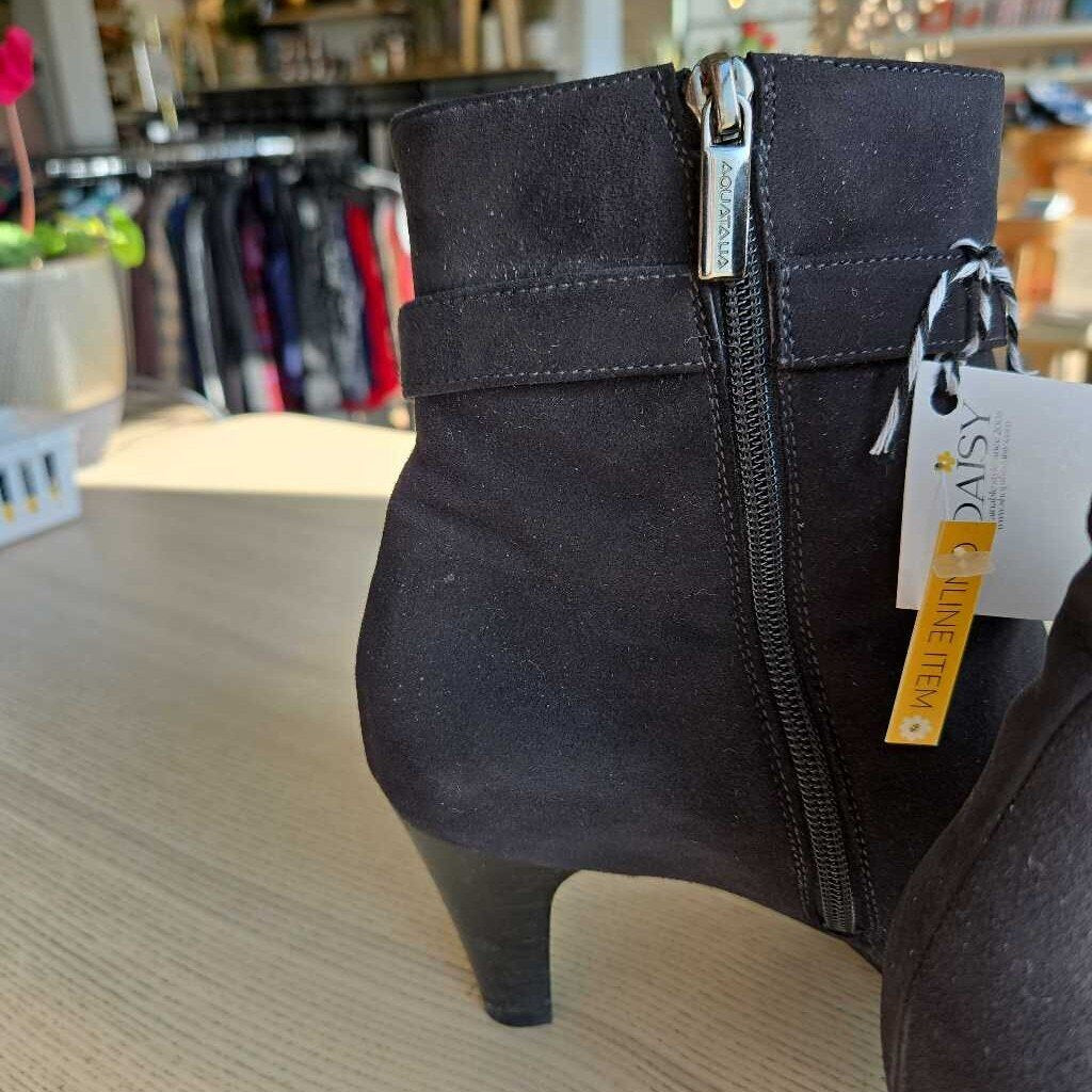 AQUATALIA DANELE SUEDE retail 495.00 SZ 9.5