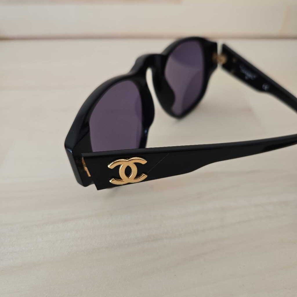 CHANEL 01452 sunglasses