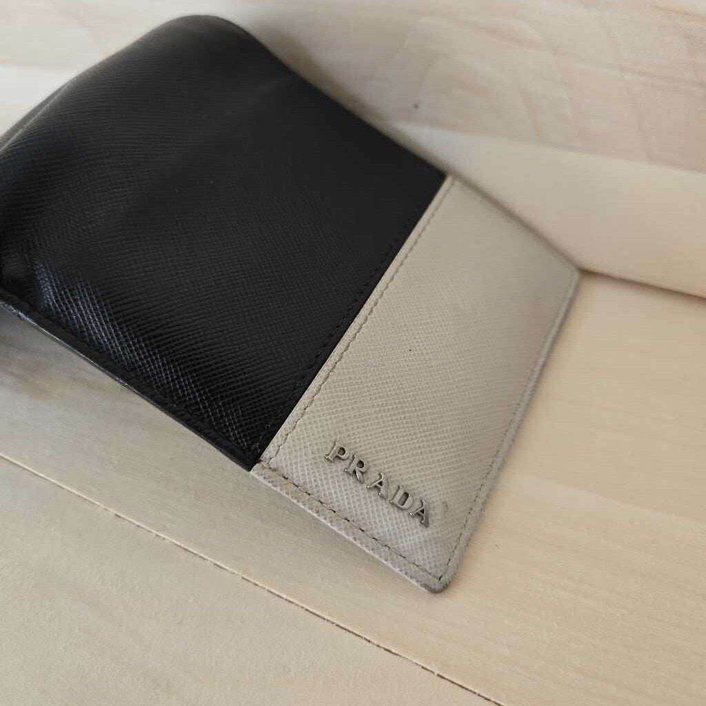 PRADA MENS WALLET