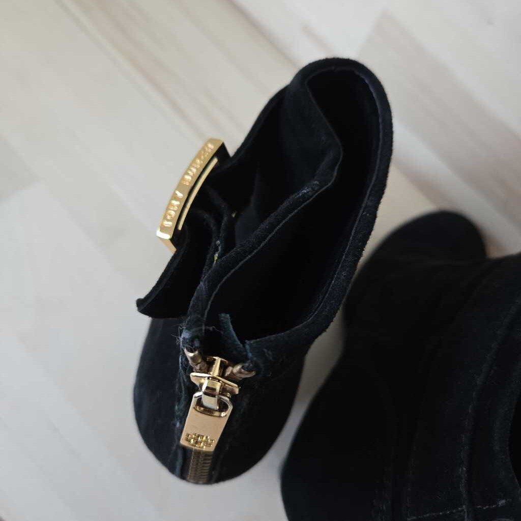 TORY BURCH SUEDE BOOTIE sz 7.5
