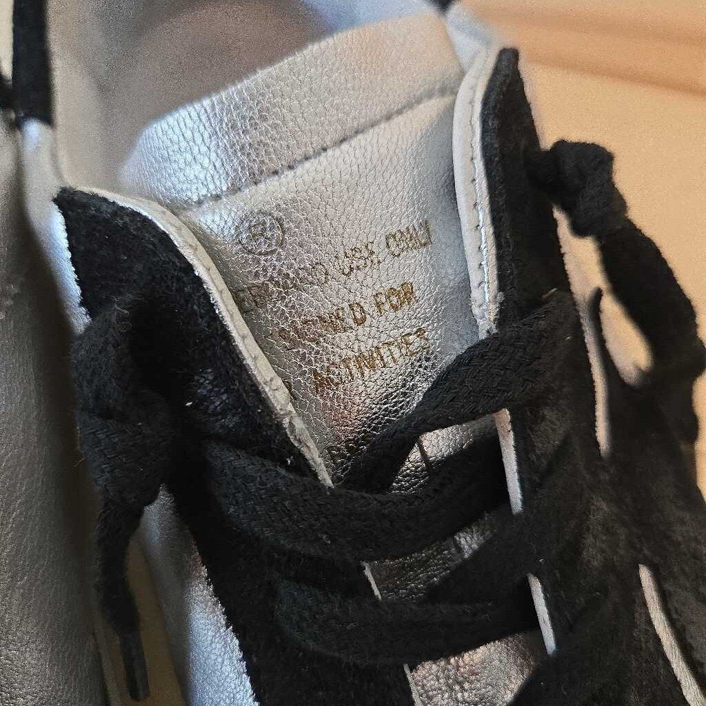 GOLDEN GOOSE SZ 35 = 5 - 6