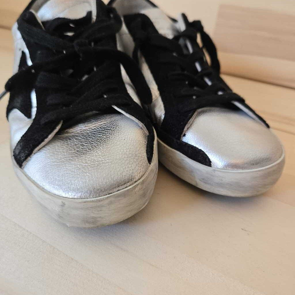 GOLDEN GOOSE SZ 35 = 5 - 6