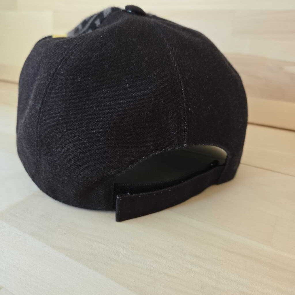 FENDI knit FF ZUCCA BALL CAP unisex