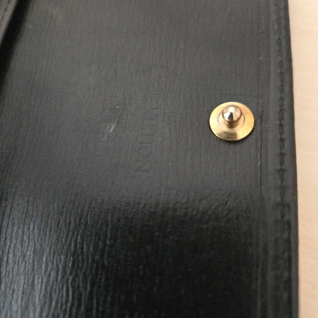 LOUIS VUITTON EPI KEY HOLDER