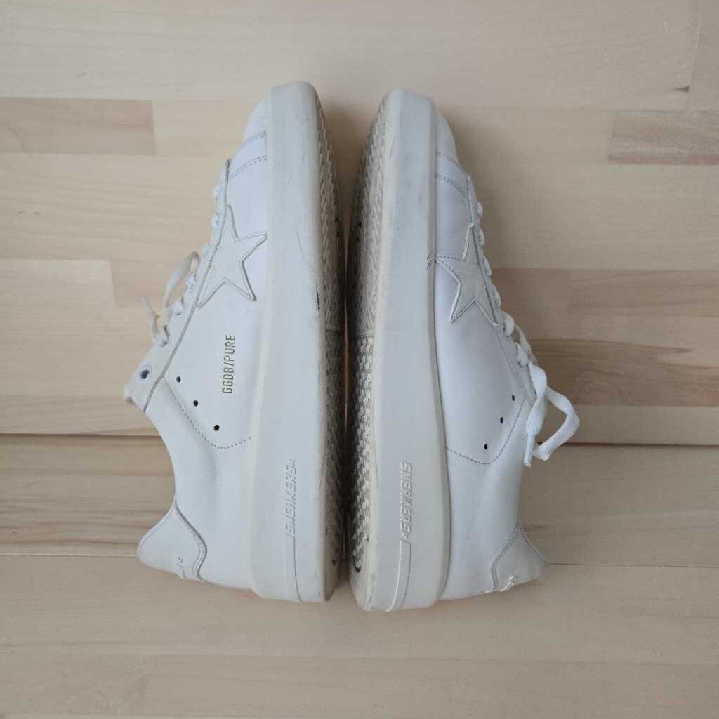 GOLDEN GOOSE PURESTART SZ 40 = 9/9.5 retail 610.00