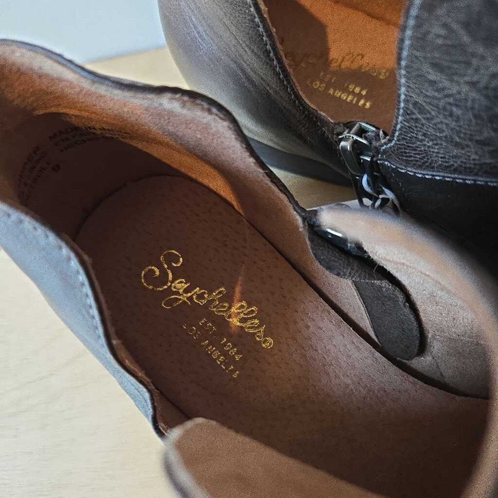 SEYCHELLES SZ 9