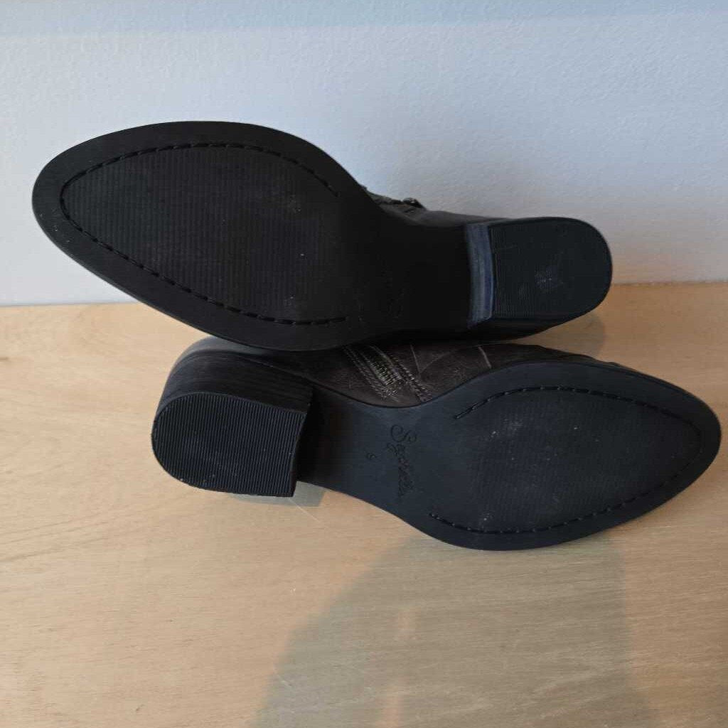 SEYCHELLES SZ 9