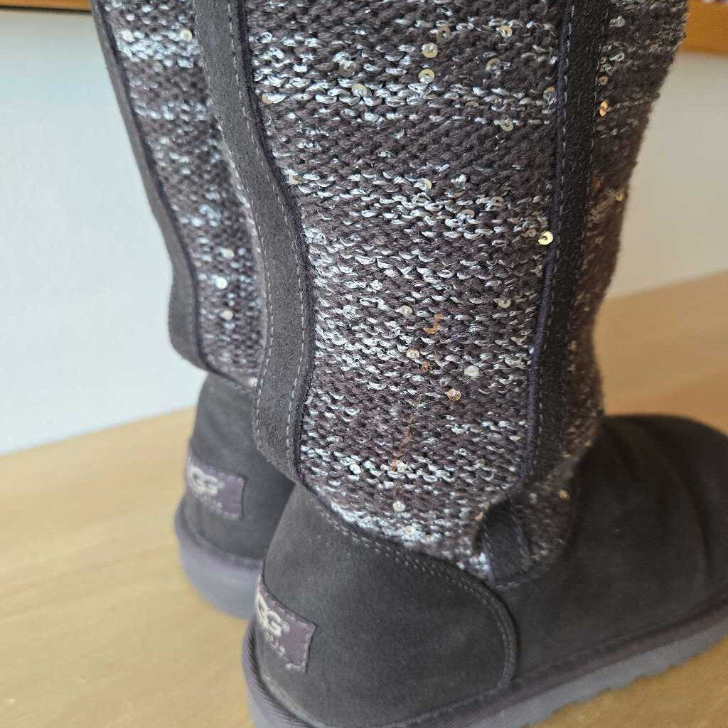 UGG CAMAYA SZ 7