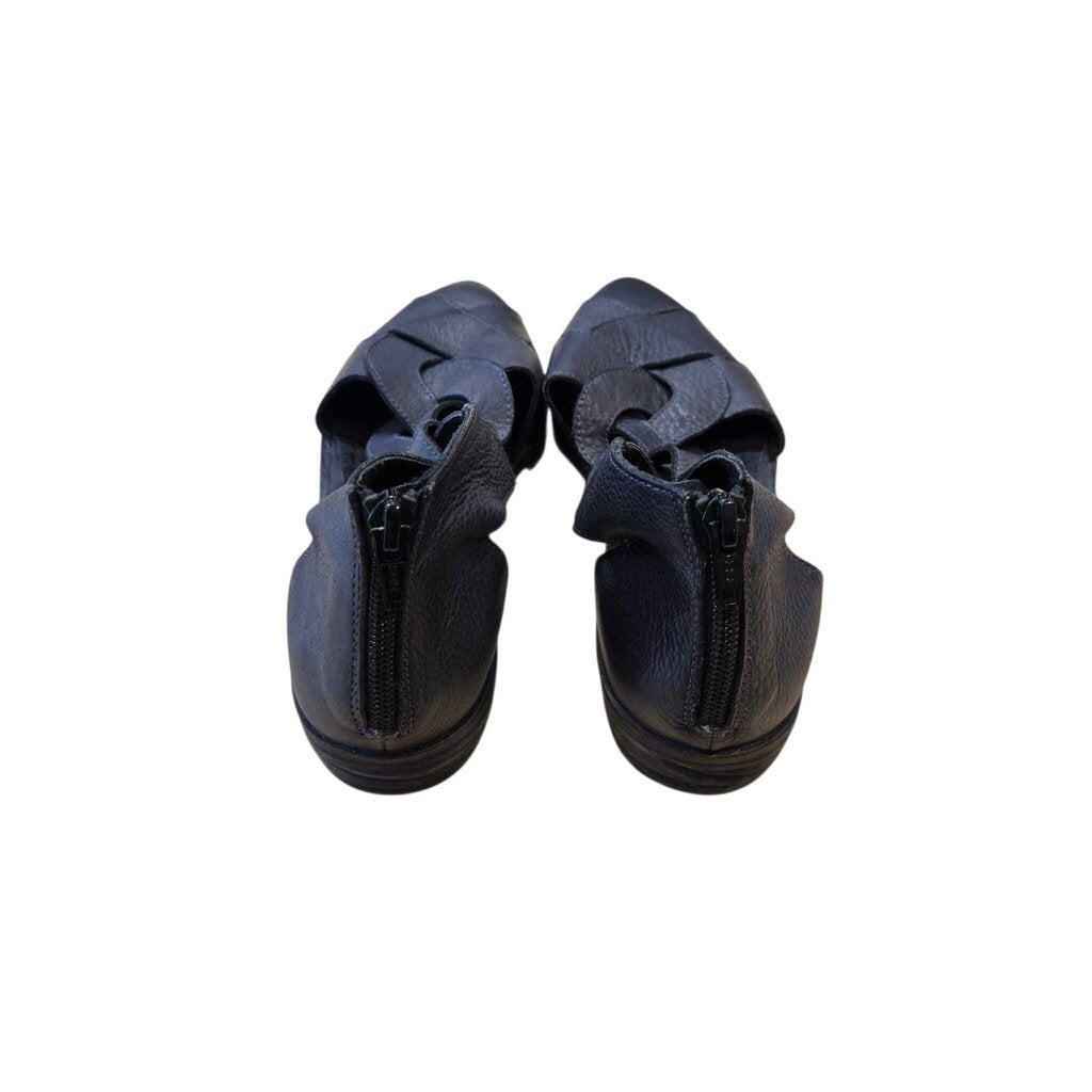 FREE PEOPLE SZ 7.5/8