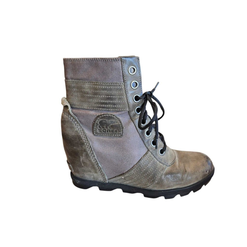 SOREL lexie wedge retail 170.00 SZ 9