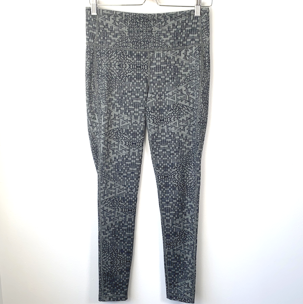 Lucy athletic bottom sz Medium
