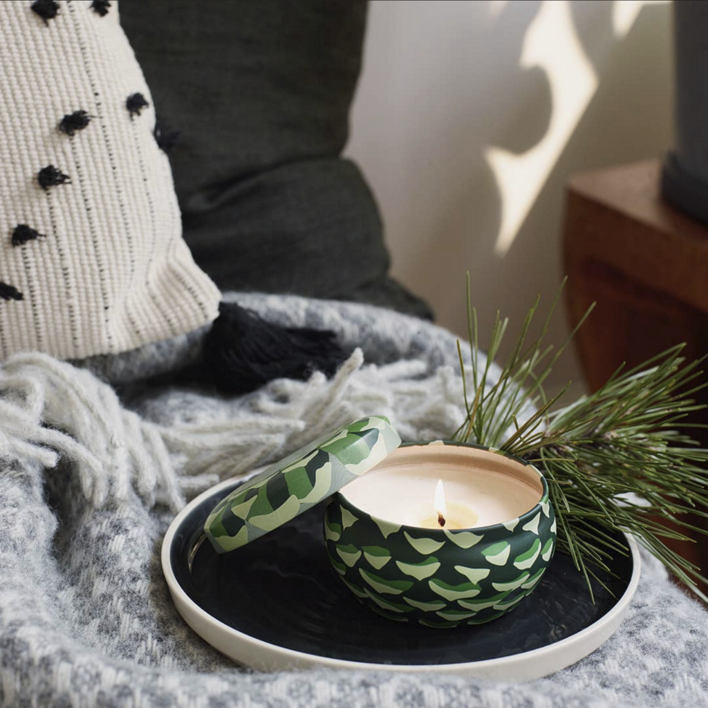 ROLAND PINE large tin soy candle