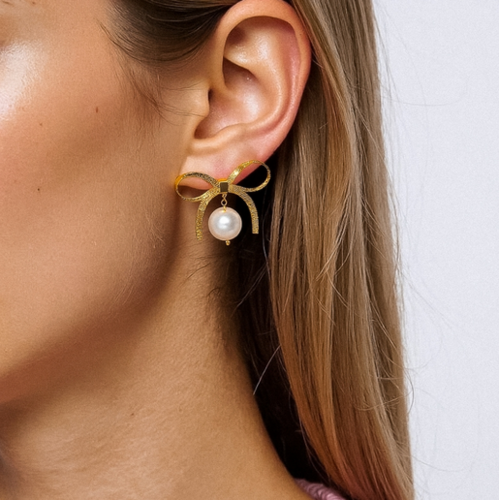 Alice 18K Gold Non-Tarnish Bow Dangle Pearl Earring