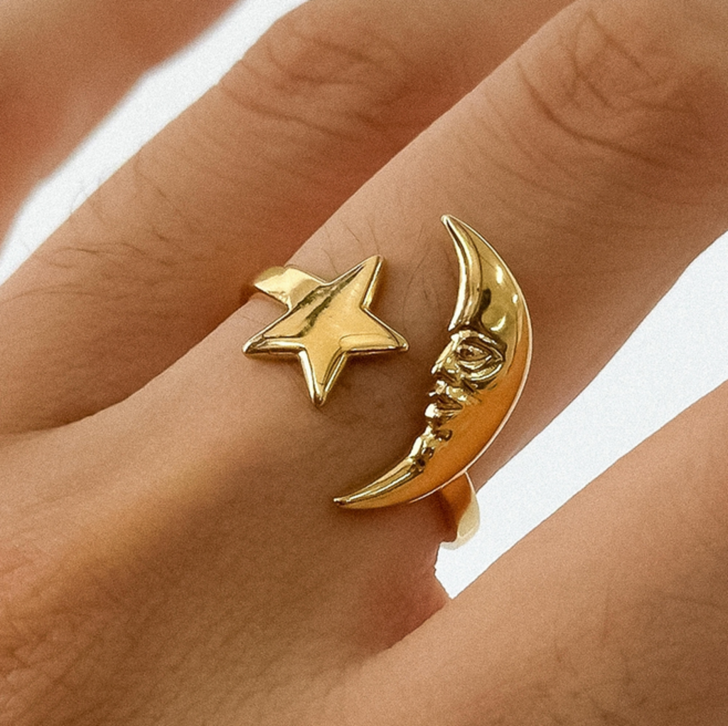 Tasa 18K Gold Non-Tarnish Star and Moon Ring
