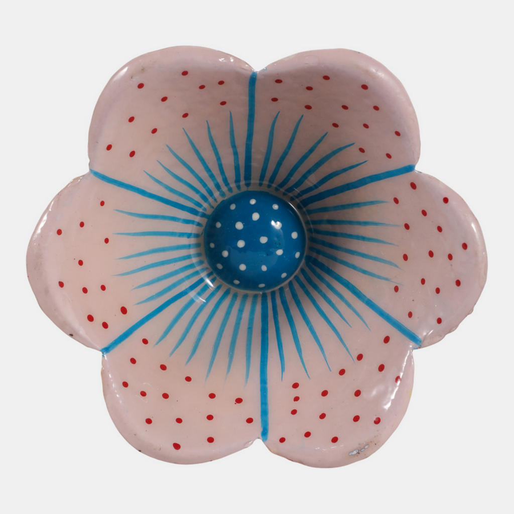 FLOWER BEE CUP PLANTER STAKE pink petal