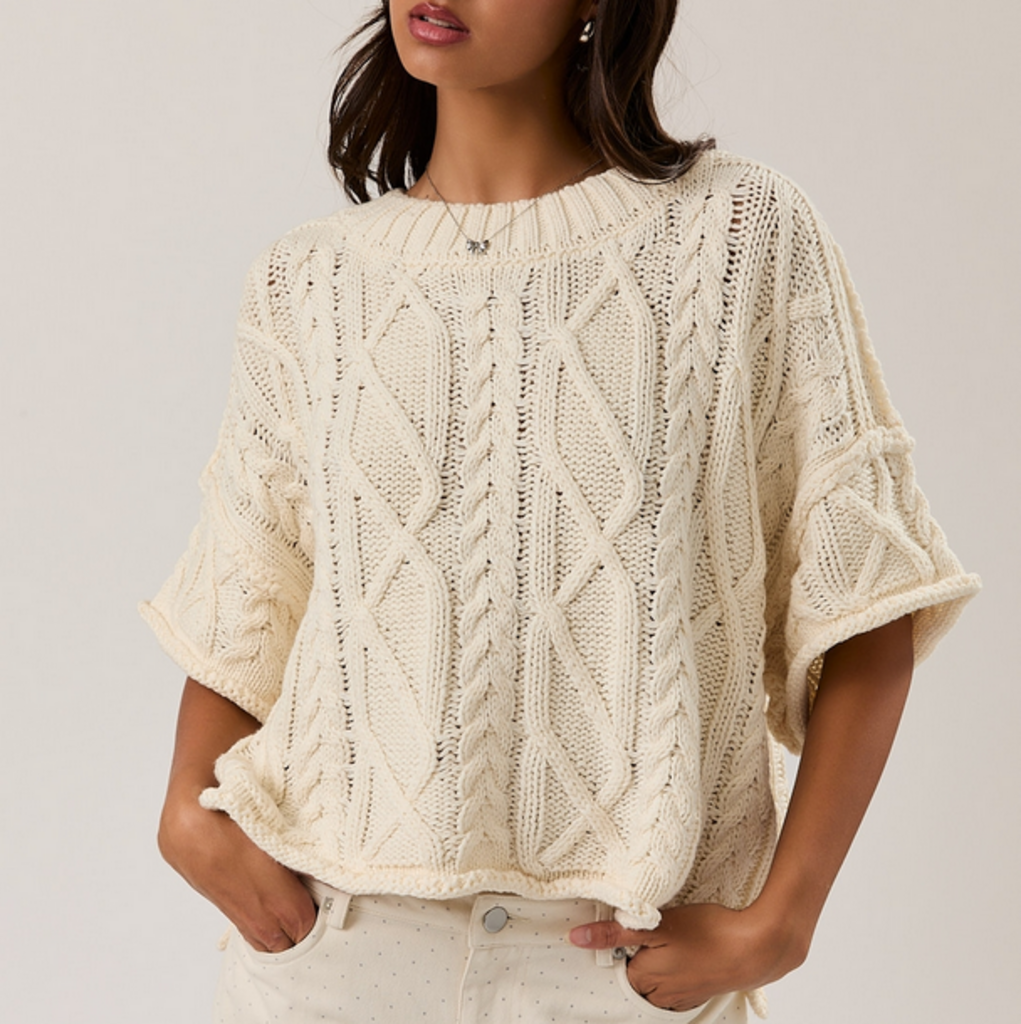 MEDIUM Cream Short Sleeve Cable Knit Sweater
