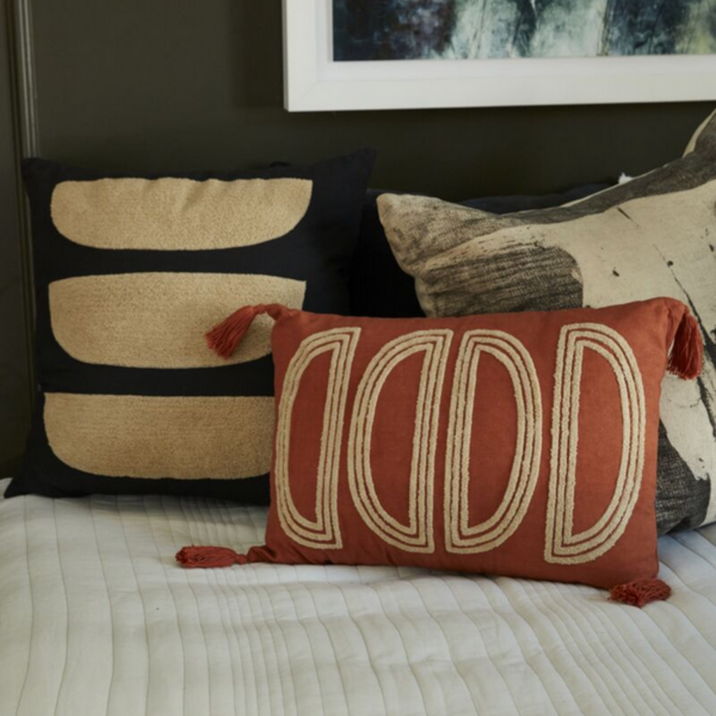 ALDRICH PILLOW black + natural