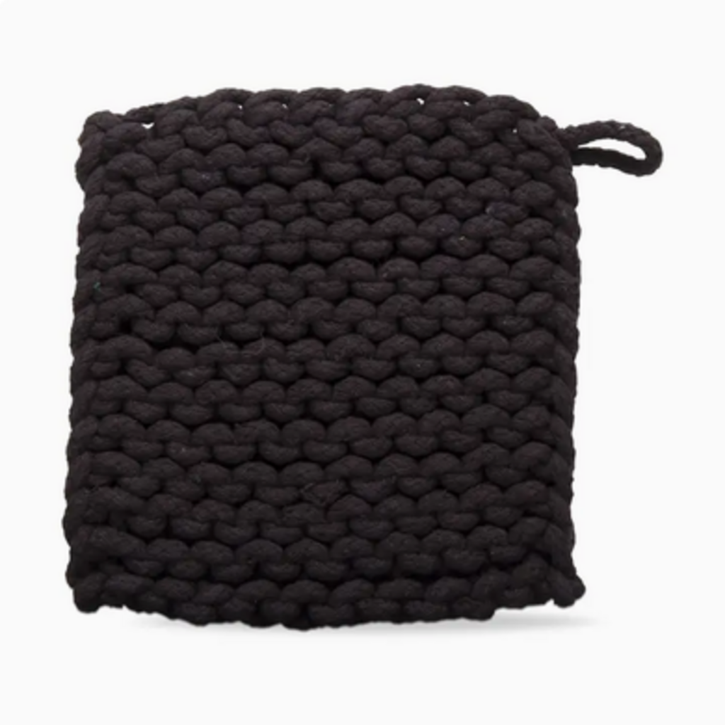CROCHET TRIVET/POTHOLDER black