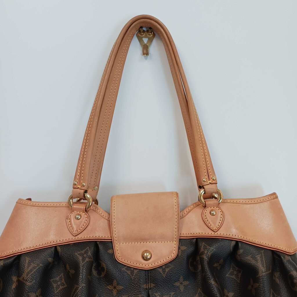 LOUIS VUITTON MONOGRAM MM BOETIE