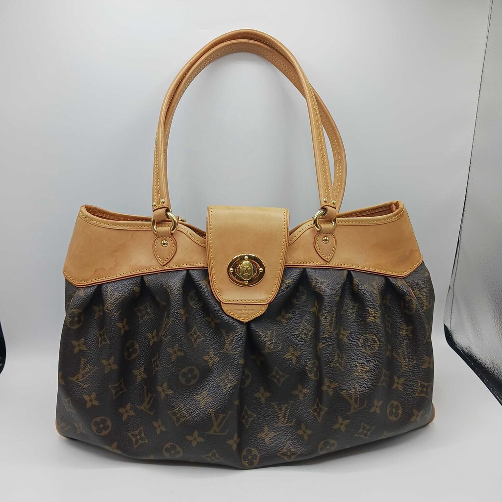 LOUIS VUITTON MONOGRAM MM BOETIE