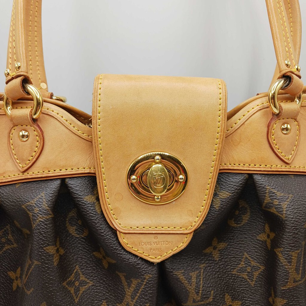 LOUIS VUITTON MONOGRAM MM BOETIE