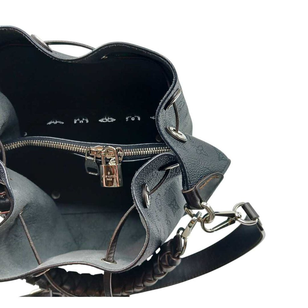 LOUIS VUITTON MURIA MAHINA BUCKET BAG black