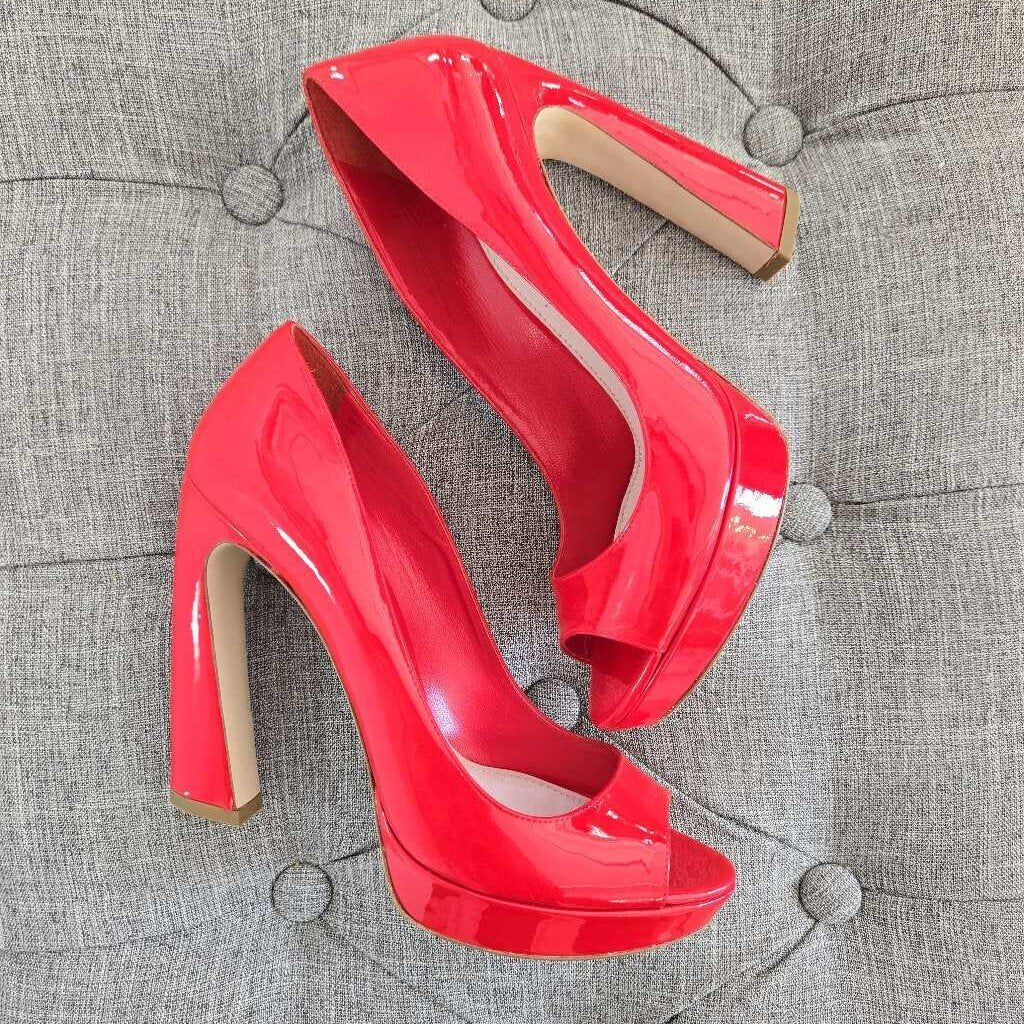 MIU MIU 38.5 retail 680.00 SZ 8/8.5