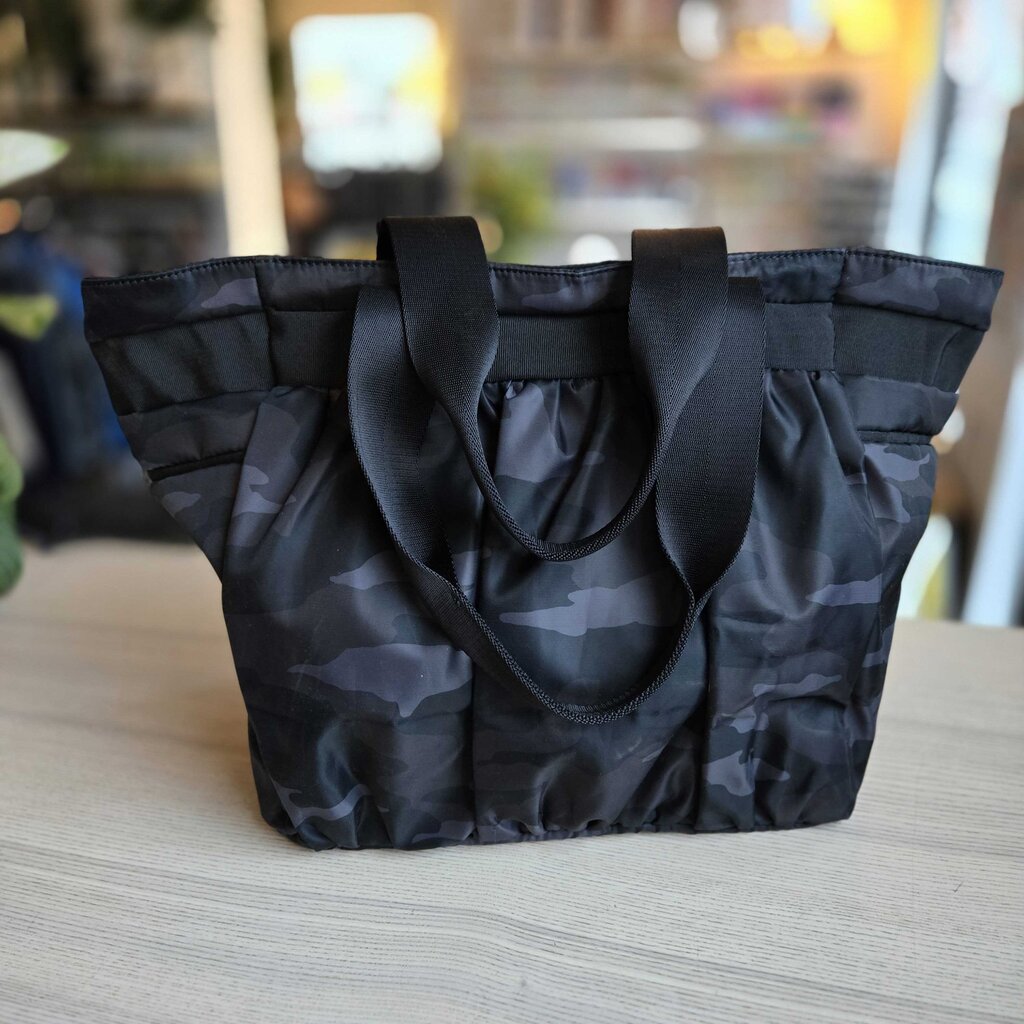 CARAA x ATHLETA CAMO TOTE