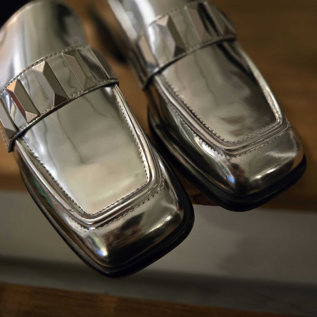 RAG&amp;BONE MAXWELL METALLIC SZ 39 = US 8.5/9