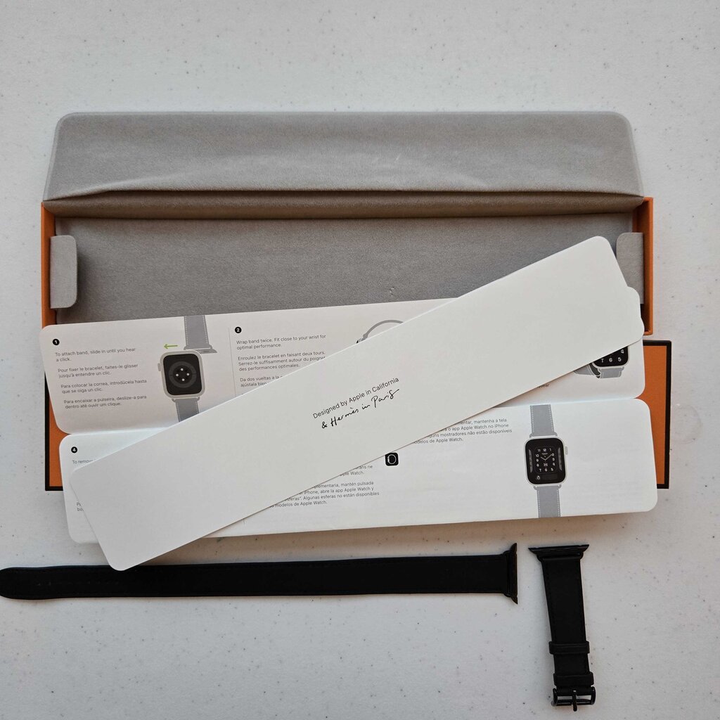 HERMES x APPLE WATCH size 40 millimeter
