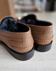 BURBERRY LOAFER SZ 41 = 10