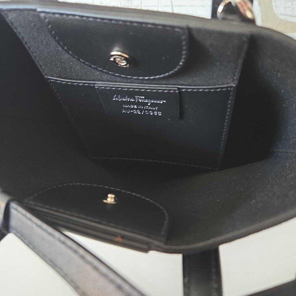 FERRAGAMO CRYSTAL MOSAIC