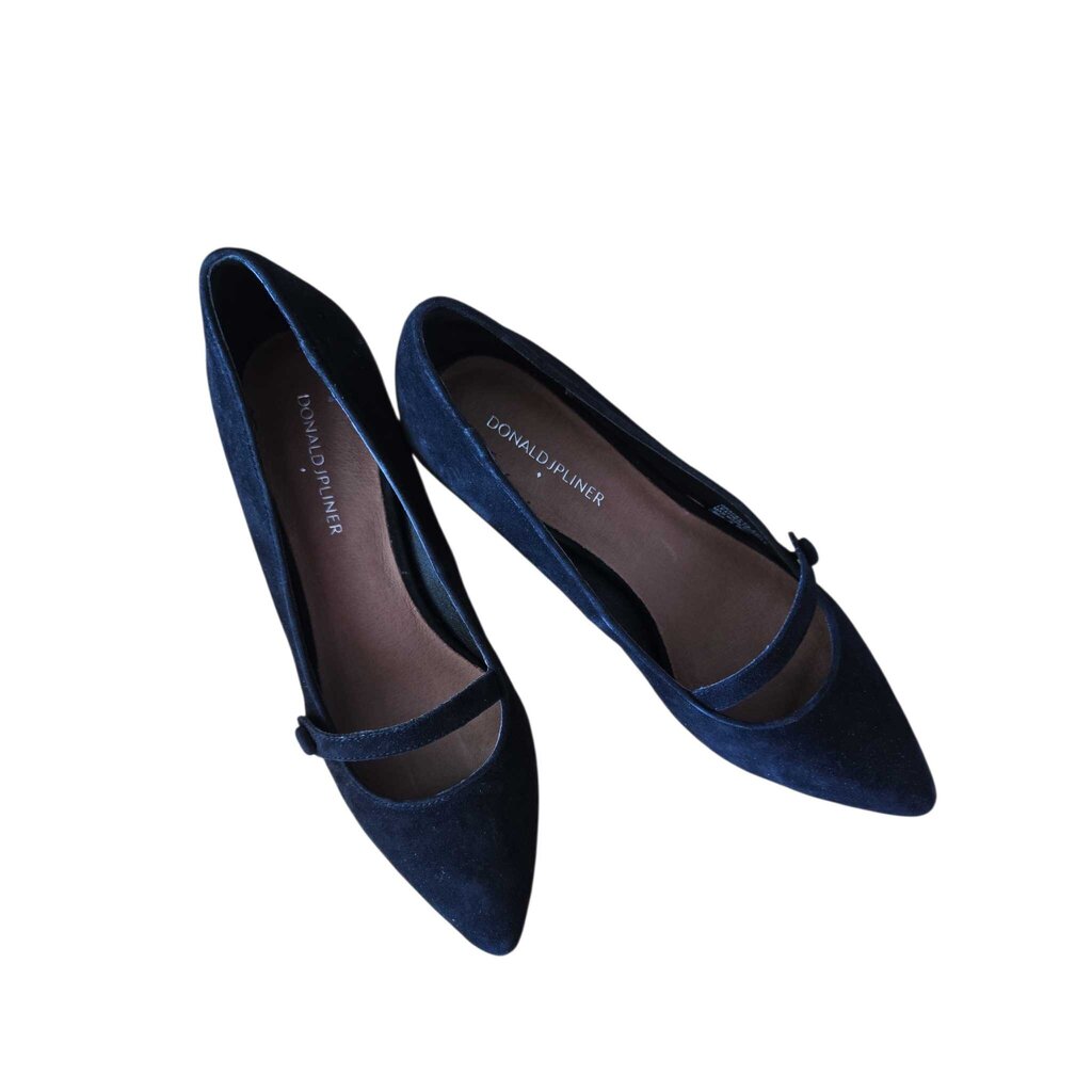 DONALD PLINER GRACEY SZ 9.5