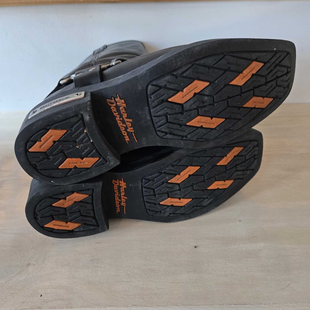 HARLEY DAVIDSON MEGA HARNESS SZ 10.5
