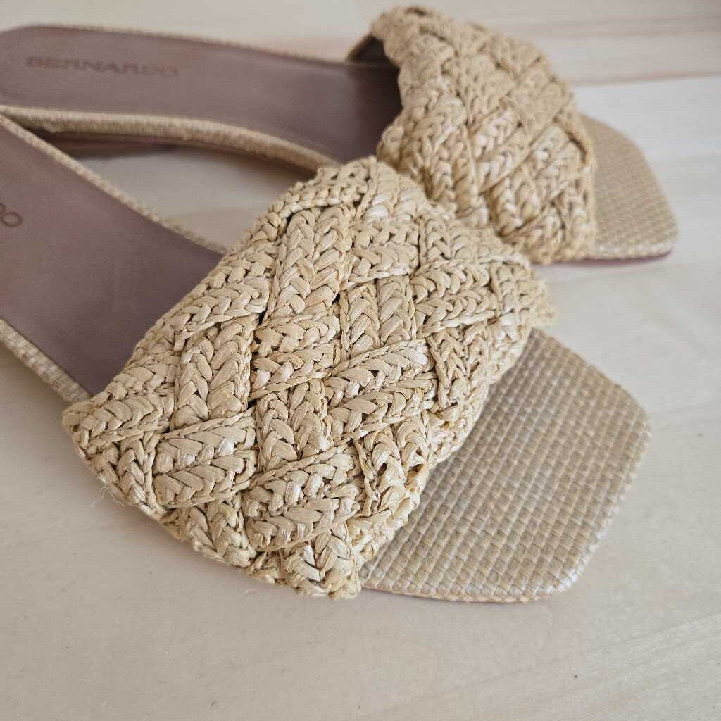 BERNARDO PIXIE SZ 9 retail 198.00