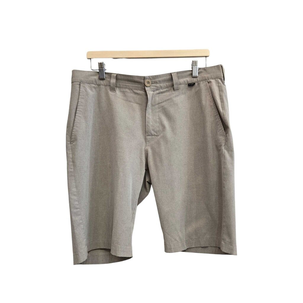 TRAVIS MATHEW SZ 34"
