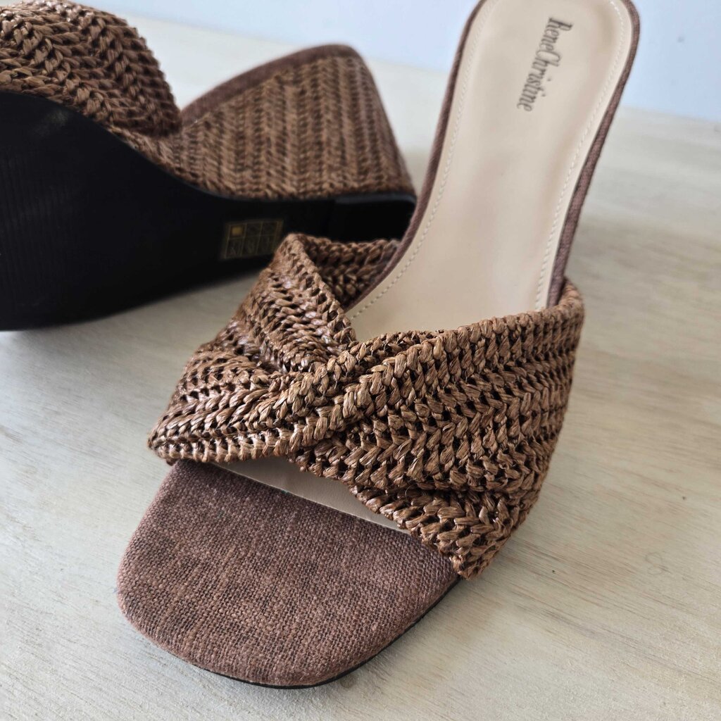 RENEE CHRISTINE SZ 11