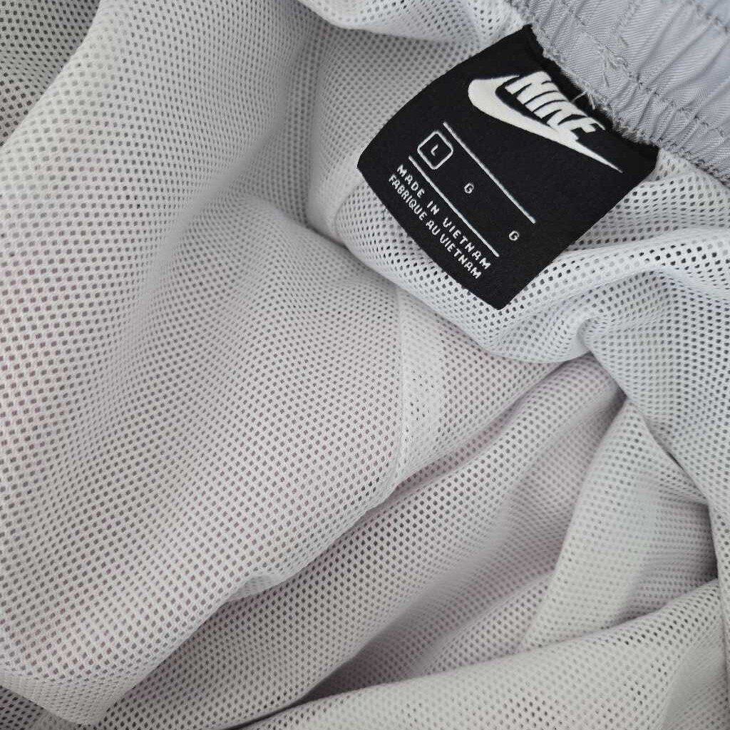 NIKE SZ XL