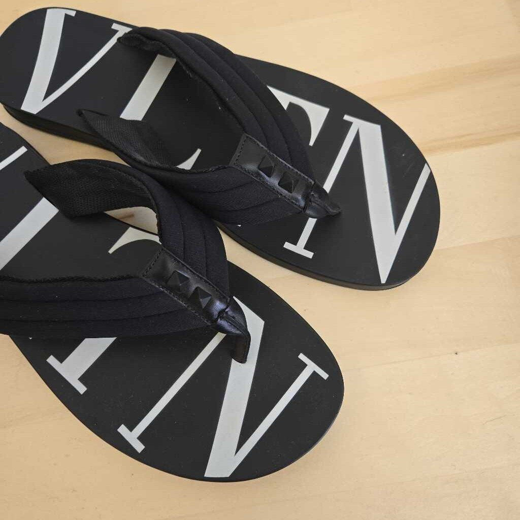 VALENTINO GARAVANI SZ 44 = US 11 retail 375.00