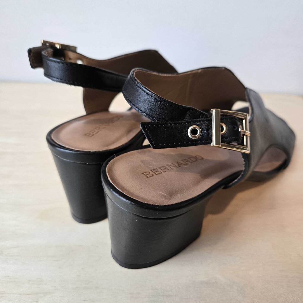 BERNARDO BEDFORD SLING SZ 9.5 retail 238.00