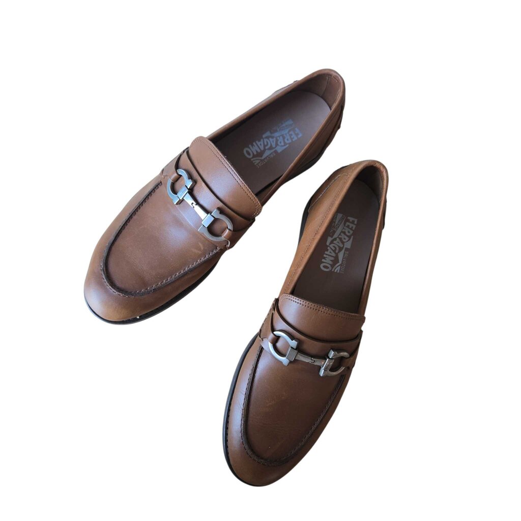 FERRAGAMO brown LOAFER retail 795.00 SZ 9.5 EE