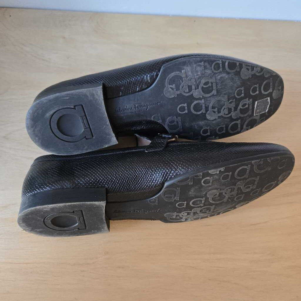 FERRAGAMO LOAFER SZ 8.5 EEE retail 895.00