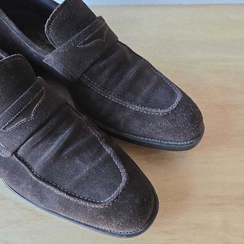 FERRAGAMO brown suede retail 795.00 SZ 10.5 D