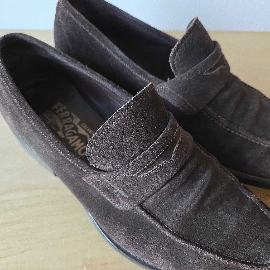 FERRAGAMO brown suede retail 795.00 SZ 10.5 D