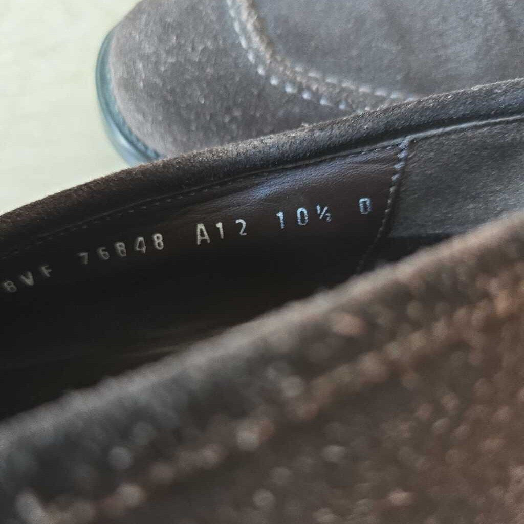 FERRAGAMO brown suede retail 795.00 SZ 10.5 D