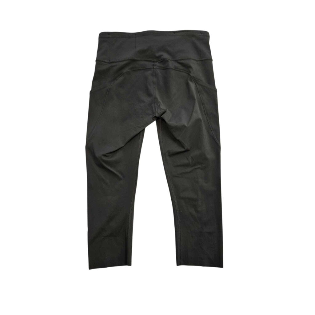 LULULEMON SZ 8 MED A